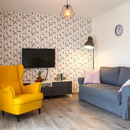 Sloneczna Gora W Spokojnej Okolicy - Dream