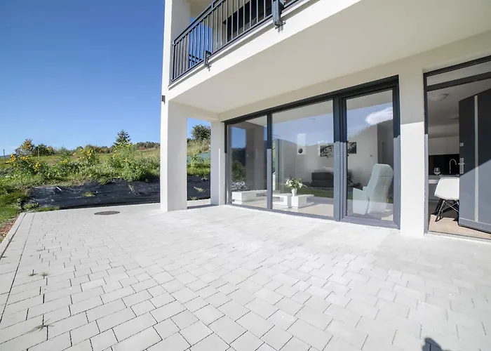 Sloneczna Gora W Spokojnej Okolicy - Dream *